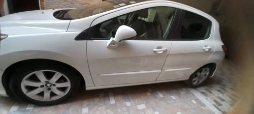 Peugeot 308 2012 