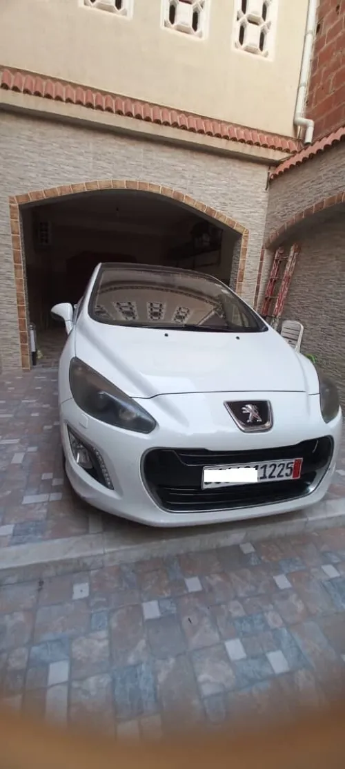Peugeot 308 2012 