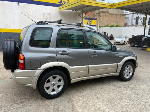 Suzuki Grand Vitara 2004 4*4