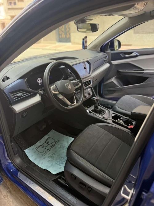 Volkswagen Taos 2022 Se black 4 motion