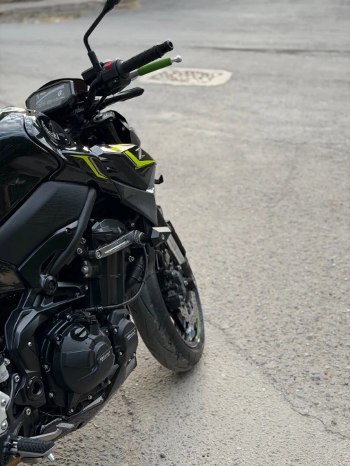 Kawasaki Z900 2024
