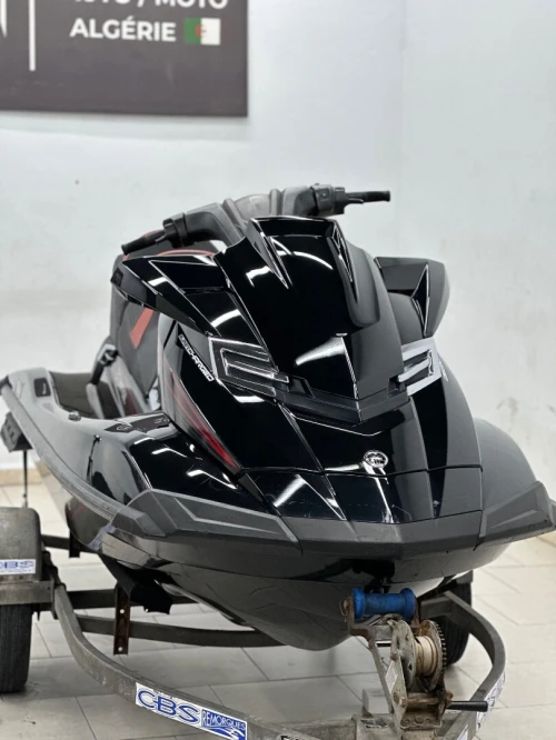 Yamaha FX 1800