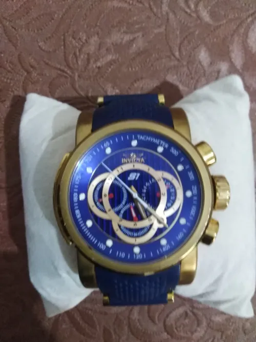Grosse montre tendance 