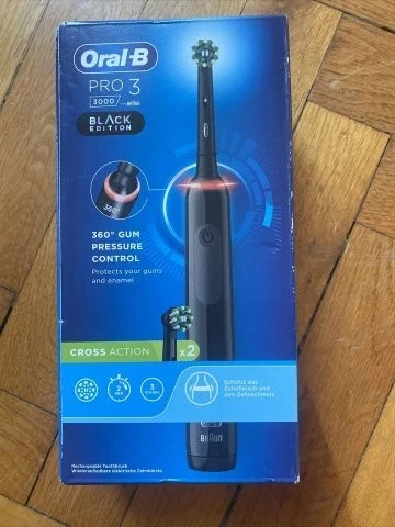 Brosse À Dents Électrique Oral-B PRO3 3000 Black Édition + 1 Brossette Offerte