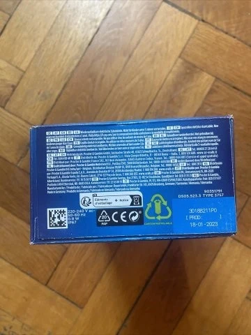 Brosse À Dents Électrique Oral-B PRO3 3000 Black Édition + 1 Brossette Offerte