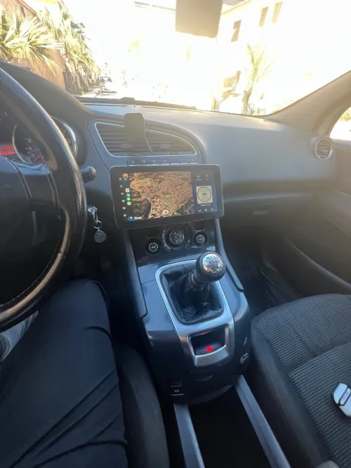 Peugeot 5008 2011 Allure