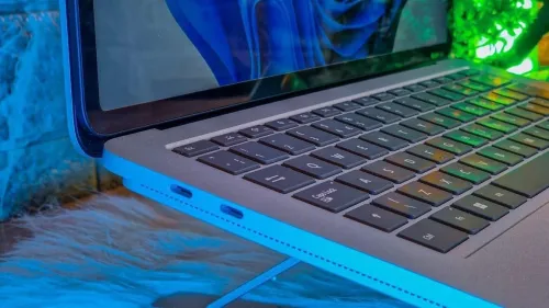 surface studio laptop 2022 i7-11370H 32GB  DDR4 1024GB SSD RTX3050TI 14.4 pouce 3k ips 120hz TACTILE