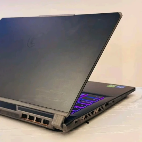 MSI CYBORG A13V  13TH / intel i7 -13620H /RAM 16 Go DDR5 /DISK 512GB SSD NVEM /invidia GEFORCE RTX 4050  06 UP 24GB /ecran 15.6  FUH IPS 144 HZ