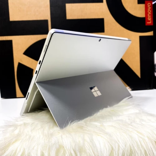 SURFACE PRO 8 /I7-1185G7/RAM 16GB DDR4/DISK 1TB SSD/ECRAN 13.3 TACTILE  CLAVIER 