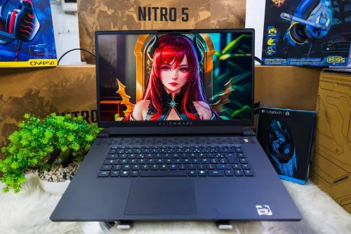 ALINEWAER M17 R5/RYZEN 7 -6800H/16 gb ddr5/disk 512 gb ssd/nvidia RTX 3070ti/ecran 17pouce 2k 165hz 
