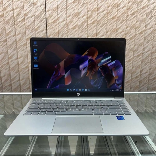 HP LAPTOP 14 2023/NTEL I5-1335U/08 GB  DDR4/512 SSD/ecran 14  pouce IPS FHD