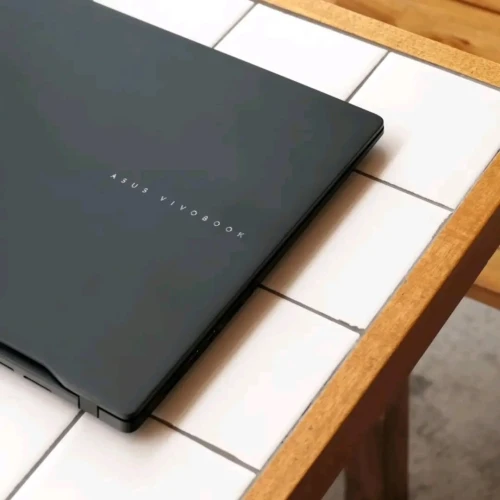 ASUS VIVOBOOK S16/R7-8845H/16GB DDR5/1TB SSD/AMD RADEON GRAPHIC 4GB/16-inch, 3K OLED -120Hz 