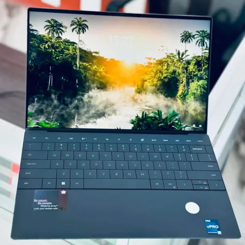 DELL XPS 13 PLUS  9320 / INTEL I7-1270P/ram 16gb ddr5/512 SSD /INTEL IRIS XE GRAPHIQUE/13.4 FHD OLED