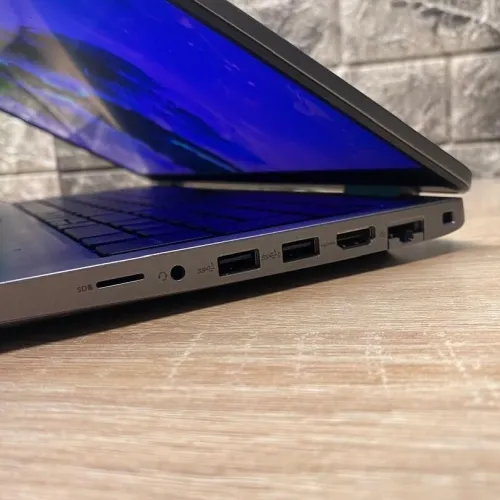 DELL LATITUDE 5550 2024/INTEL ULTRA 5 135U/16GB DDR5/512 gb ssd/ GPU INTEL R +NPU AI/15.6  FHD+