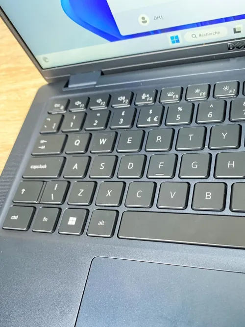 DELL LATITUDE 7440 TACTILE 2023 intel I5 -1335U 32GB DDR5 256GB ssd 14.1 pouce