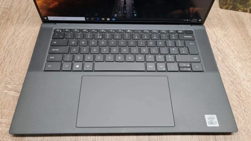 DELL PRECISION 5550  station travail/I7-10850H/RAM 32GB /DISK 1TB SSD /NVIDIA T2000 4GB/ECRAN 15