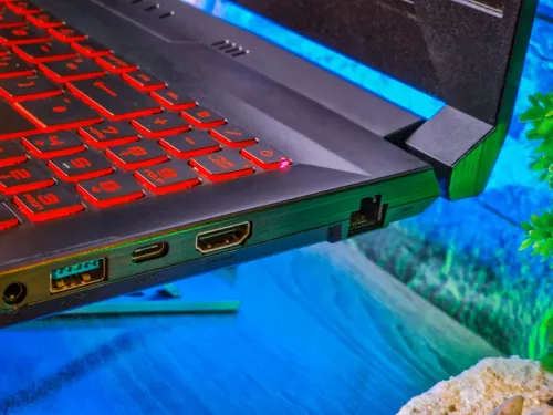 MSI KATANA GF66  12TH intel i7 -11800H 32gb  DDR4 512 gb ssd RTX 3060 15.6  FUH IPS 144HZ