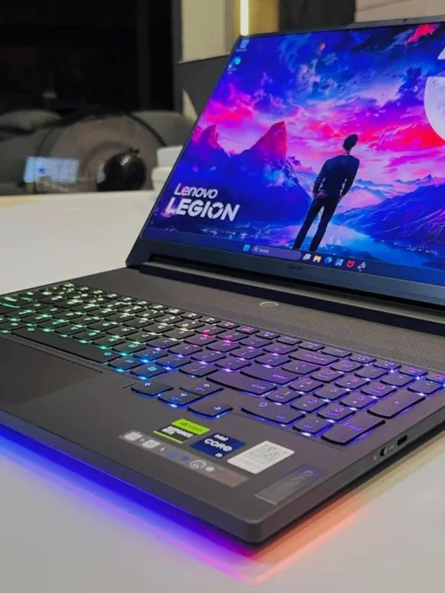 LENOVO LEGION 9I PRO 16IRX9/I9-14900HX 5.8GHZ/RAM 32GB/2TB SSD/RTX 4090 16GB/16 3.2K MINI LED
