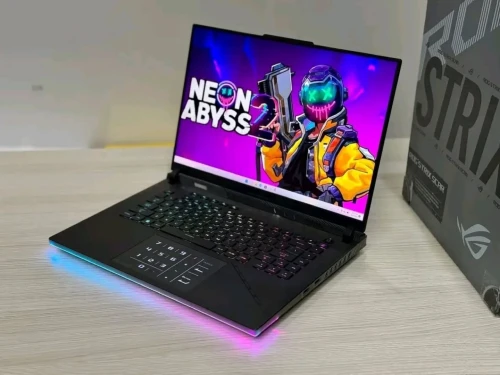 ASUS ROG STRIX SCAR 16 /Intel I9-13980HX / RAM 32GB  DDR5 4800MHZ/DISK 1TERA SSD NVEM GEN4  /NVIDIA GEFORCE RTX 4080 /ecran 16.1 POUCE  2.5K 240 HZ