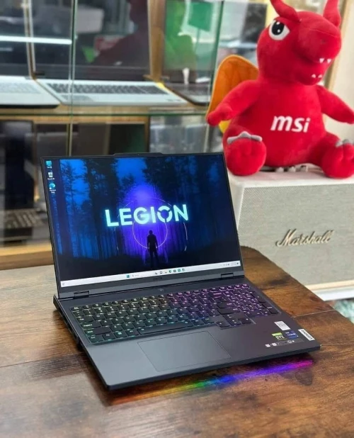 LENOVO LEGION 7 PRO/I9-14900HX 5.8GHZ/RAM 32GB/2TB SSD/RTX 4080 12GB/ECRAN 16 2.5K 240HZ