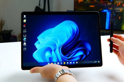 MICROSOFT SURFACE PRO 11 FOR BUSINESS/ULTRA 7- 268V/RAM 16GB DDR5/256GB SSD/13.3  3k OLED  TACTILE
