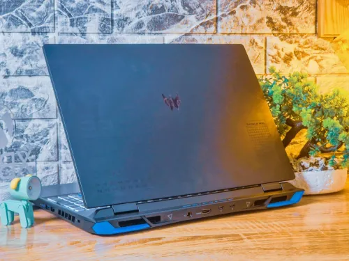 ACER PREDATOR HELIOS/intel I9 -13900HX/ram16 gb ddr5/disk 1tera ssd/RTX 4060 8GB/ 16 puce 2,5K 165Hz