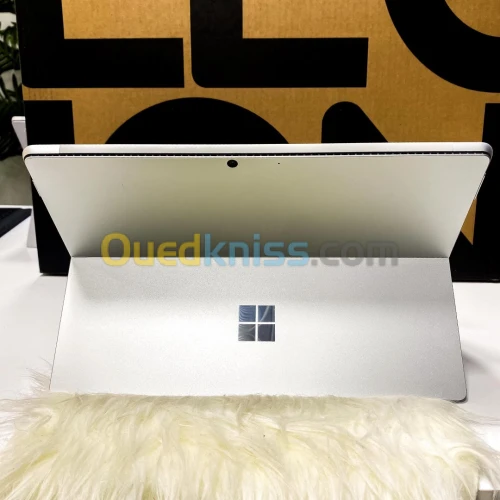SURFACE PRO 7 PLUS/I7-1165G7/RAM 16GB DDR4/DISK 256GB SSD/ECRAN 13 POUCE +clavier