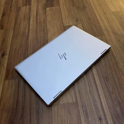 HP ELITEBOOK 1030 G8 2022 intel I5-1135G7 16GB ddr4 256GB ssd 13.3 pouce x360 4k tactile