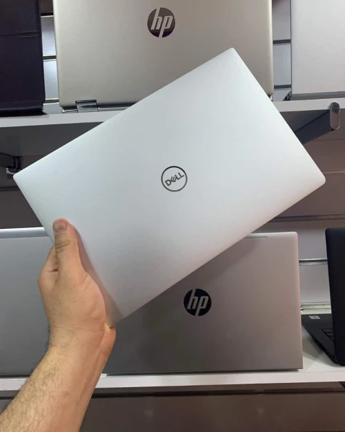 DELL XPS 13 9305 /CORE I7-1165G7 EVO/8RAM DDR4 /512SSD NVUM/ECRAN 13.3POUCE