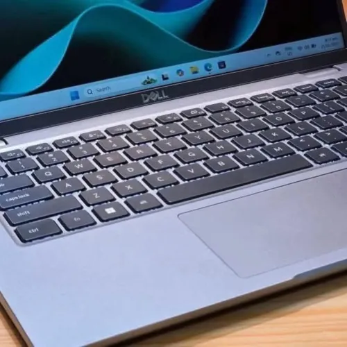 DELL LATITUDE 5350/INTEL I7 1365U /16 DDR5/512 gb ssd/écran 13.3 pouce  IPS FHD