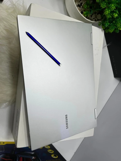 SAMSUNG GALAXY BOOK FLEX 2 5G 2022 /INTEL I7-1165G7 EVO/ram  8gb/DISK 512GB SSD/ECRAN 3K X360 OLED