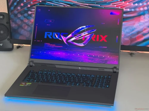 ASUS ROG STRIX G18 2025/RYZEN 9-8940HX  5,0 GHZ/ 32GB DDR5/ 1TB  ssd / GEFORCE RTX 5060 8GB/ECRAN 18  POUCE FHD 144 HZ