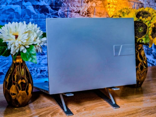 ASUS VIVOBOOK PRO 14 OLED 