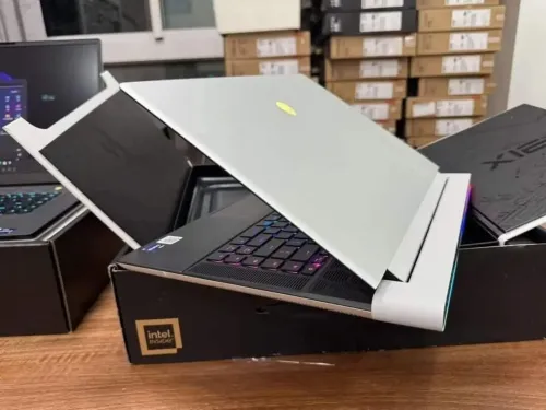 ALIENWARE X16 R2/ULTRA 9-185H/RTX 4080 12GB/RAM 32GB/2TB SSD/ECARN 16 3K 240HZ 