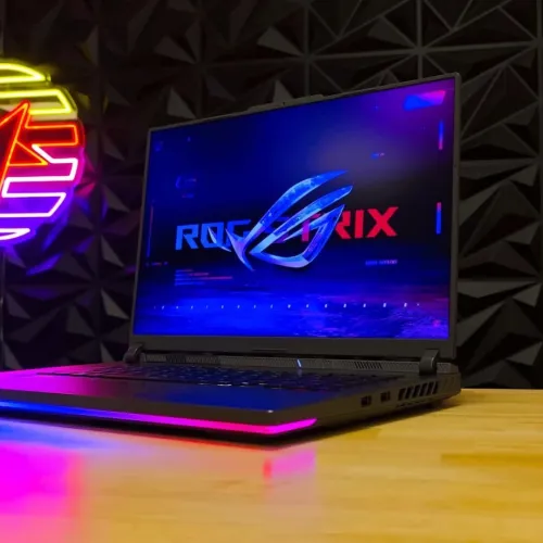 ASUS ROG STRIX G16 2025 RYZEN 9-8940HX/RAM 32GB DDR5/1TB  SSD/NVIDIA RTX 5070TI 12GB/16.1 POUCE