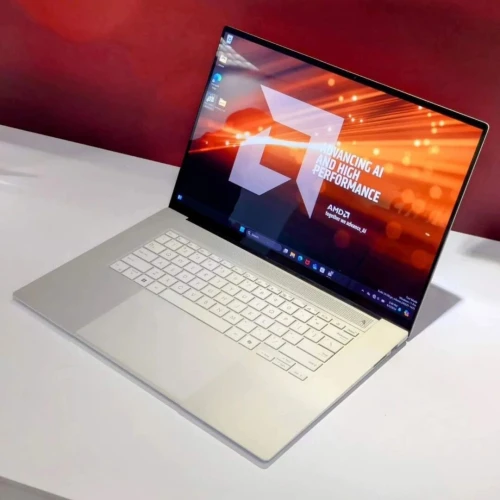 ASUS ZENBOOK S16/Ryzen AI 9 HX 370/ RAM 32GB LPDDR5x/DISK1TSSD/carte graphiqu AMD RADEON 890M/16" 3k
