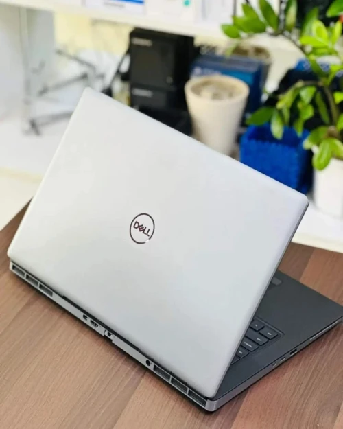 DELL PRECISION 7760 station travail/I7-11850H 4.8ghz/RAM 64GB DDR4/ 2TB SSD/NVIDIA  RTX A4000 17,3 