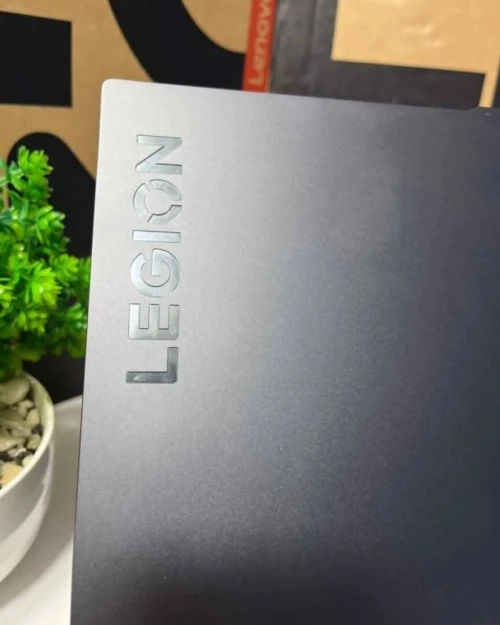 LENOVO LEGION 5 16IRX9/I7-14650HX/16GO DDR5/1TB SSD/NVIDIA RTX 4060 8GB/16.1POUCE 2.5K 165HZ