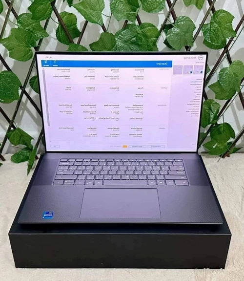 DELL XPS 17 9730 2025/I9-13900H/RAM 32GB/1TB SSD/NVIDIA RTX 4070 8GB/ECRAN 17 4K OLED TACTILE 