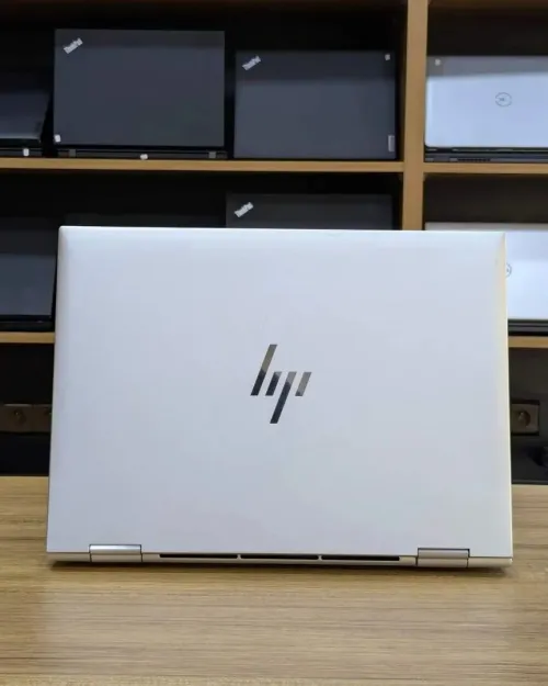 HP ELITEBOOK 830 G9 X360 2-in-1/I5-1245U 5GHZ/RAM 16GB DDR5/256GB SSD/ ECRAN 13.3 X360 TACTILE