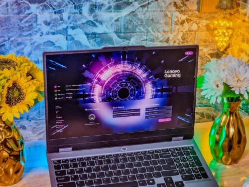 Lenovo LOQ 15AHP9 2024 RYZEN 5-8645HS 4,8Ghz 16GB DDR5 5600MHZ 512GB ssd nvme RTX4050 16.1 FHD 144Hz