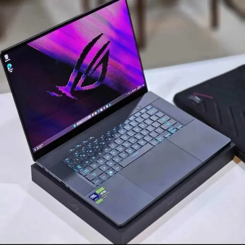 ASUS ROG ZEPHYRUS G16/ULTRA 9 -185H/32 GB DDR5/1024GB SSD/NVIDIA RTX 4070 08GB/16 " OLED 2.5K 240HZ