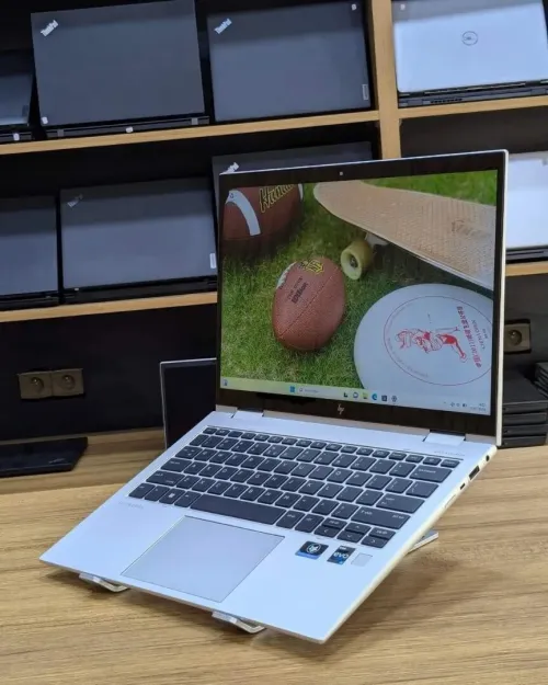 HP ELITEBOOK 830 G9 X360 2-in-1/I5-1245U 5GHZ/RAM 16GB DDR5/256GB SSD/ ECRAN 13.3 X360 TACTILE