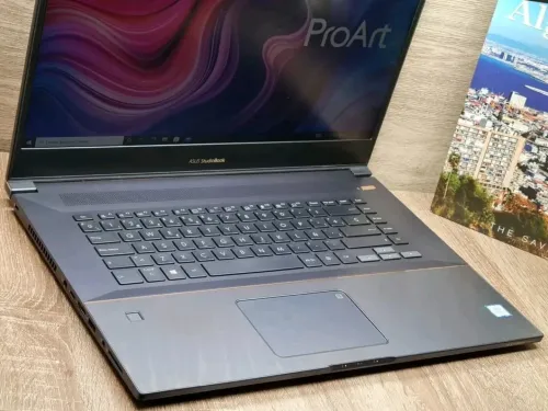 ASUS  ProArt Studiobook 17 / intel I7 -9750H /RAM 64GB  DDR4   3200MHZ /DISK 1024GB ssd nvum /carte graphique  NVIDIA  QUADRO RTX 3000 6GB UP 24GB /Display: 17-inch, FHD+  16:10