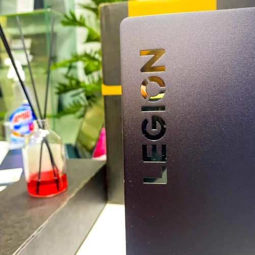  LENOVO LEGION 5 15IRX8H 2023/RYZEN 5-6600H 5GHZ/RAM 16GB DDR5/512GB SSD/RTX 3050TI 4GB/15.6 POUCE 