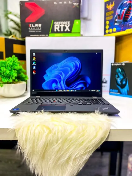  LENOVO THINKPAD P15S 2022/I7-1185G7 VPRO 5GHZ/RAM 32GB DDR5/1TB SSD/NVIDIA T500 4GB/15.6 POUCE