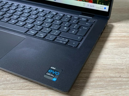 DELL LATITUDE 7420 X360 CARBONE/INTEL I7-1185G7 /RAM 32GB DDR4 4267Mhz/256GB SSD/14 FHD X360 tactile