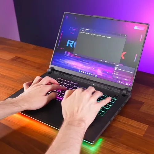 ASUS ROG STRIX G16 INTEL  I9-13980HX  24C 5.5GHZ RAM  16GB DDR5  4800Mhz  DISK  512 GB SSD NVEM G/carte graphique  NVIDIA  GEFORCE RTX 4060 8GB MAX 140WATT /ECRAN 16 POUCE 2.5k 240HZ