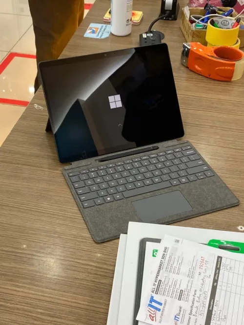  MICROSOFT SURFACE PRO 8 /I5-1145G7 4.7GHZ/RAM 16GB/DISK 256GB SSD/ECRAN TACTILE 
