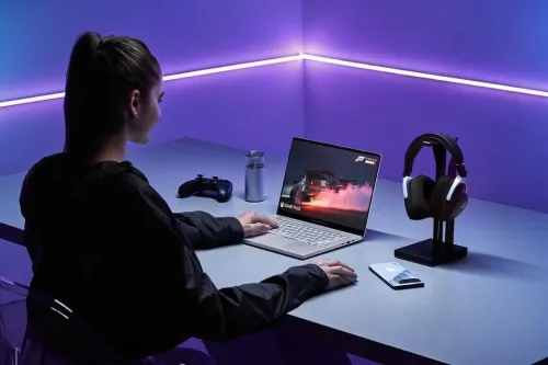ASUS ROG ZEPHYRUS G14 GA403UI 2024/RYZEN 9-8945HS 5.5GHZ/RAM 32GB/1TB SSD/RTX 4060 8GB/14 3K OLED